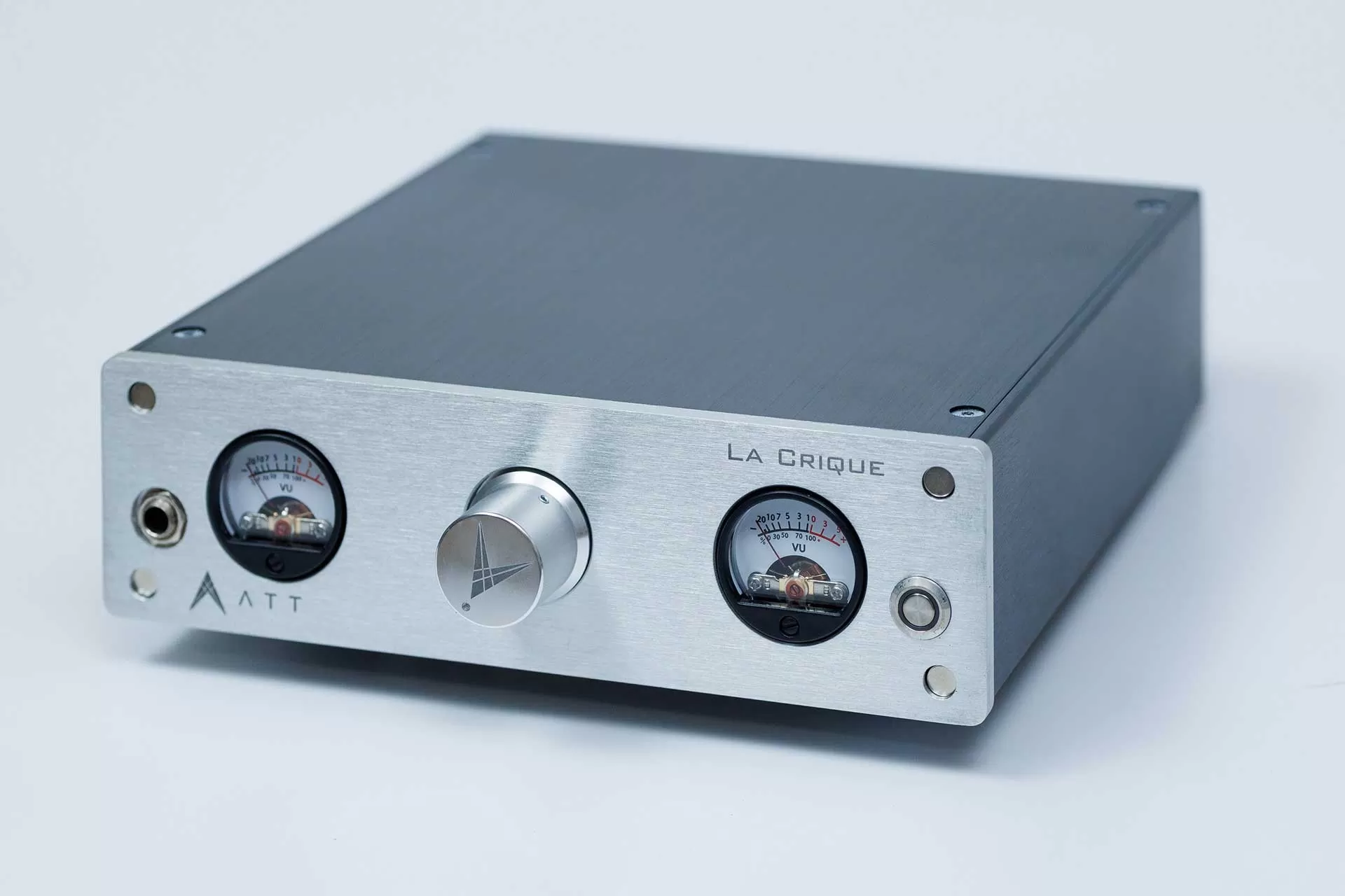 usiliteli-dlya-naushnikov-ltt-la-crique-2