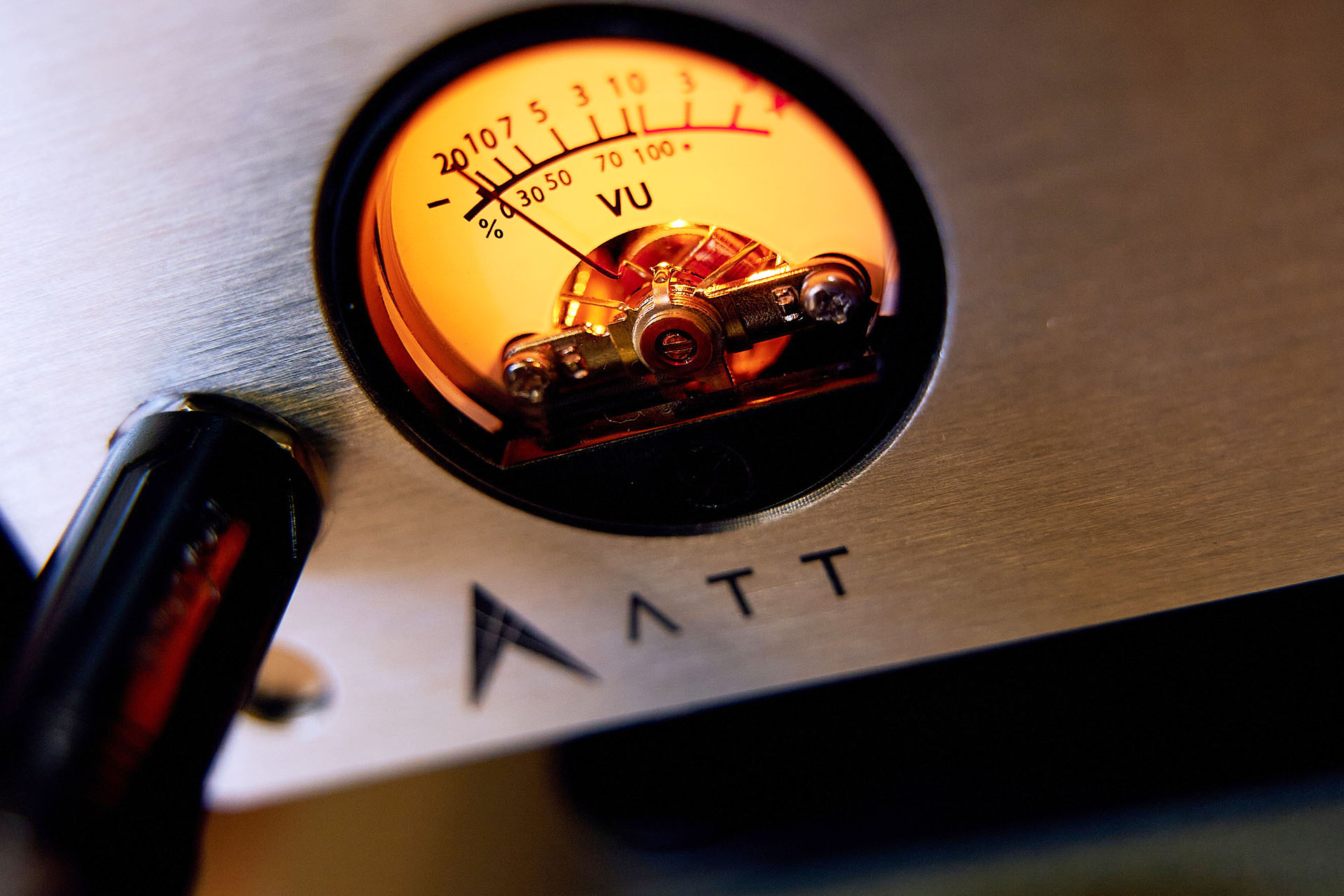 vystavka-audio-oborudovaniya-6