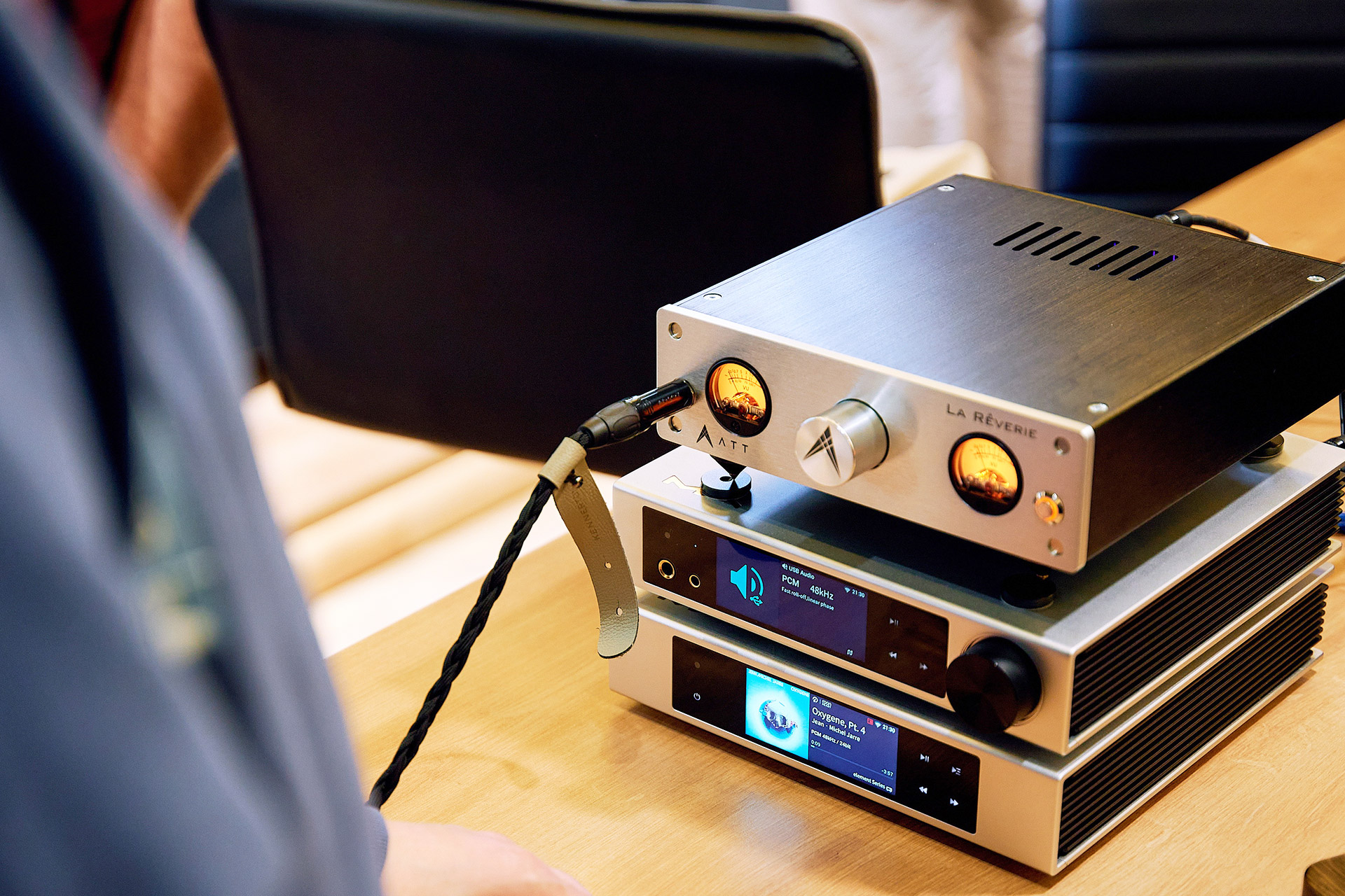 vystavka-audio-oborudovaniya-7